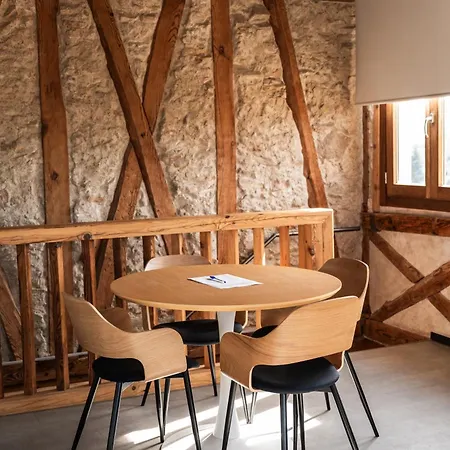 Santa Fe - Calle Armas By Ap * Tolède