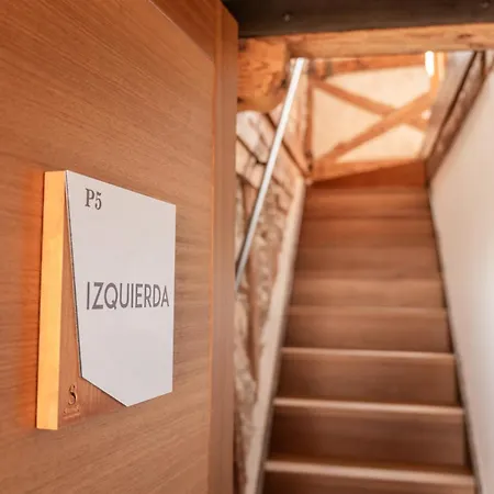 Santa Fe - Calle Armas By Ap * Tolède